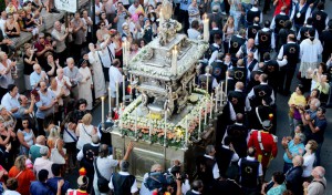 saint-rosalia-patron-of-palermo-history-legends-and-biography-of-the-rose-without-thorns-procession